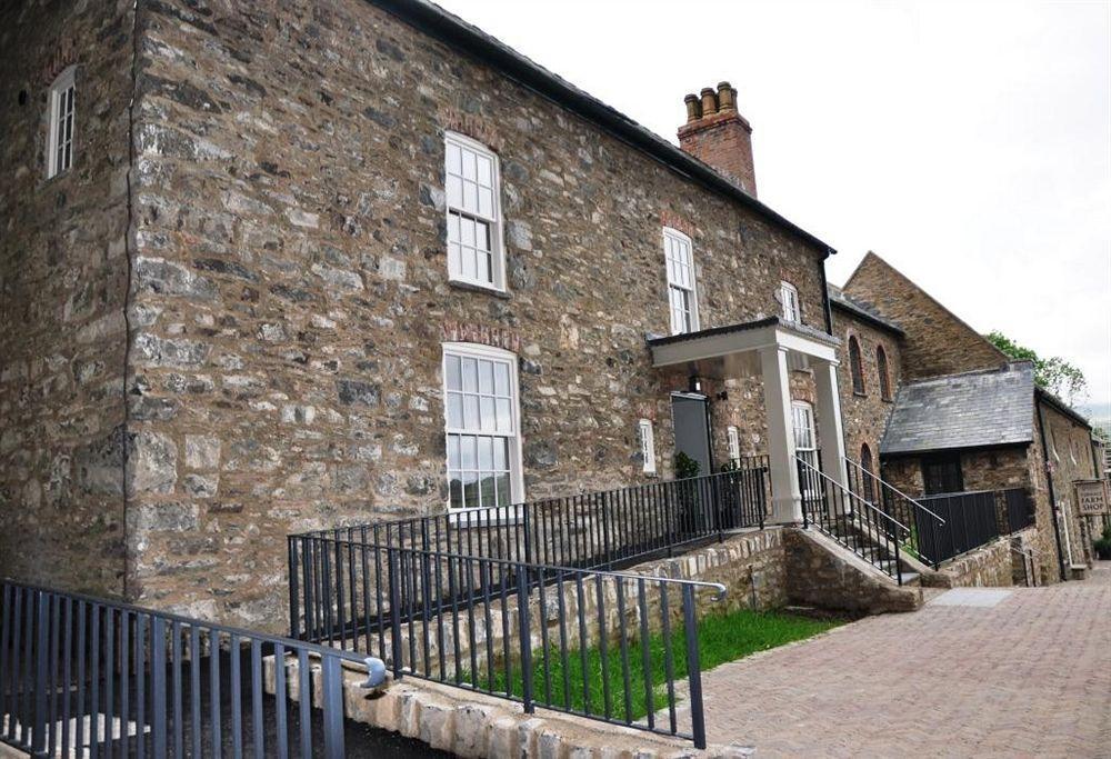 Furnace Farmhouse Bodnant Tal-y-Cafn Exterior photo